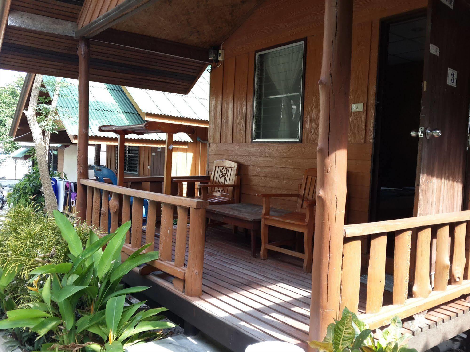 Save Bungalows Ko Tao Luaran gambar